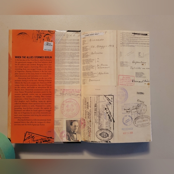 Hunting Eichmann (Library Copy) (Book). - Picture 3 of 10